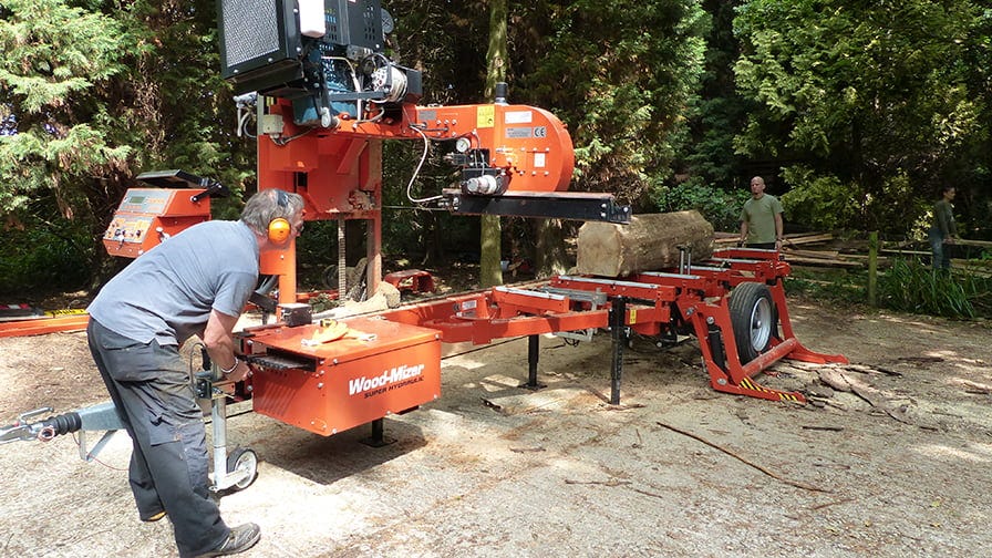The LT40 sawmill can be installed on uneven surfaces